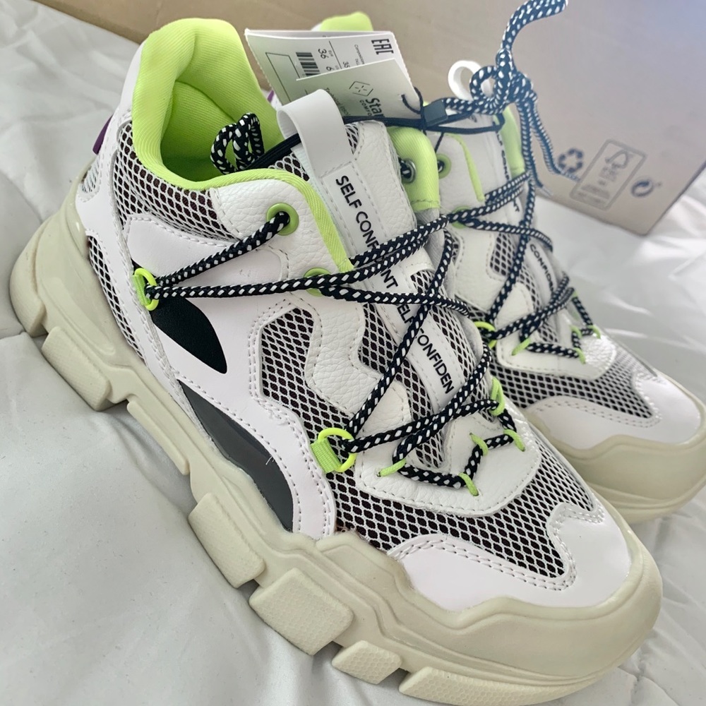 Bershka sneakers